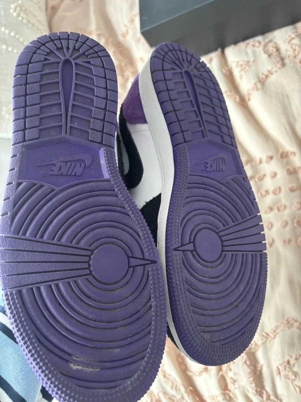 Nike Air Jordan 1 Mid - White, Black & Purple - Picture 5 of 6